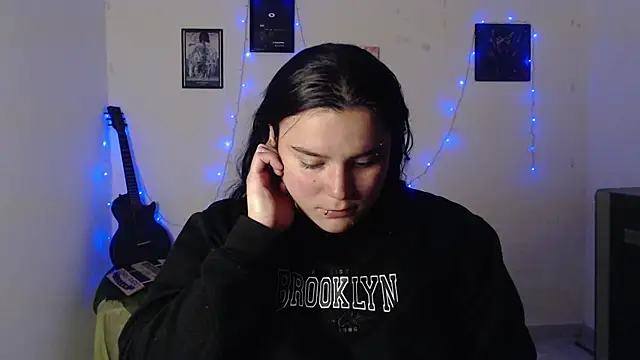 Snapshot of Nika_1_ chatting on 09/13/25, 08:52 Nika 1 online show from 09/13/25, 08:52