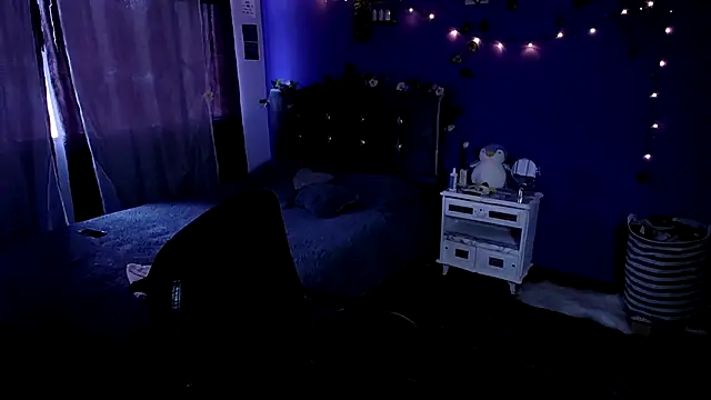 Snapshot of Nika_1_ chatting on 09/27/25, 07:41 Nika 1 online show from 09/27/25, 07:41