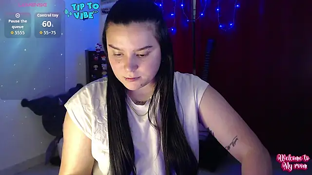 Snapshot of Nika_1_ chatting on 10/23/25, 07:34 Nika 1 online show from 10/23/25, 07:34