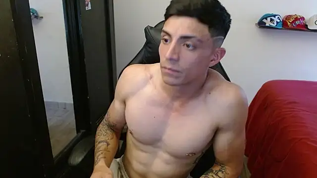 Snapshot of kv___xxx_ chatting on 11/20/25, 08:30 kv xxx online show from 11/20/25, 08:30