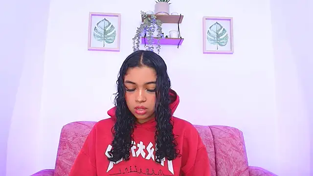 Sara Jhonson online show from 02/09/25, 12:49