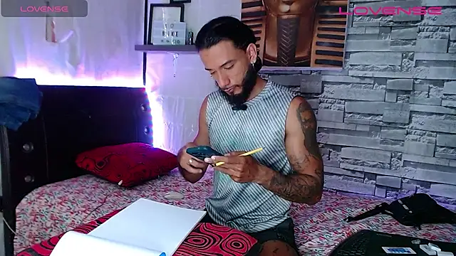  jhon connor  online show from 02/24/25, 01:24