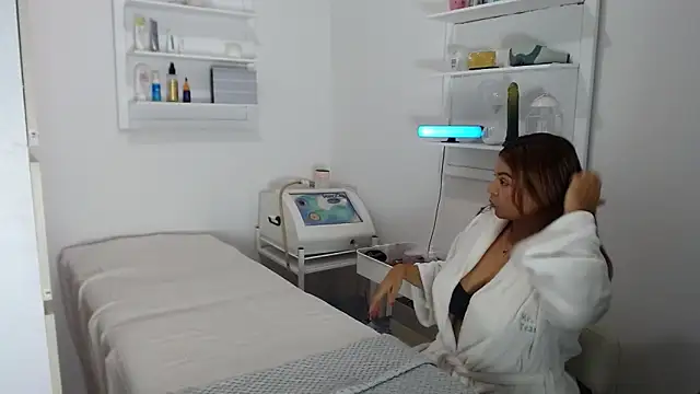  jhon connor  online show from 03/23/26, 11:42