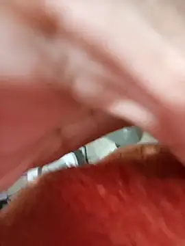 Dave93c online show from 09/28/25, 04:18