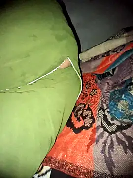 menakshiiikaur online show from 12/06/24, 07:32