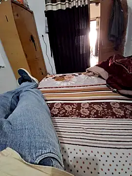 menakshiiikaur online show from 12/18/24, 07:47