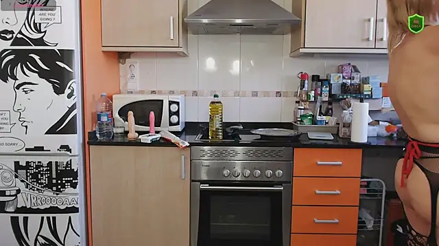 JennyCoquine online show from 10/16/25, 09:21