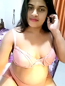 Snapshot of chanu174174 chatting on 01/11/25, 12:07 chanu174174 online show from 01/11/25, 12:07