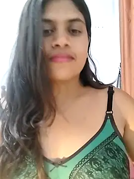 Snapshot of chanu174174 chatting on 03/20/25, 02:21 chanu174174 online show from 03/20/25, 02:21