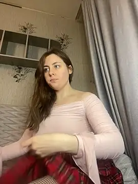 Snapshot of Topvi_ chatting on 01/12/25, 02:41 Topvi online show from 01/12/25, 02:41