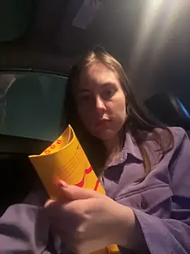 Snapshot of Topvi_ chatting on 01/19/25, 04:57 Topvi online show from 01/19/25, 04:57