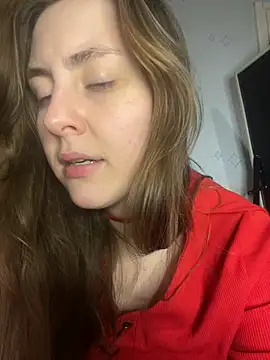 Snapshot of Topvi_ chatting on 02/27/25, 10:09 Topvi online show from 02/27/25, 10:09