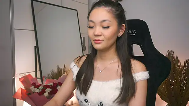 Peopleneedlove144 online show from 02/01/25, 01:30