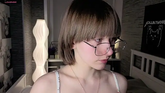 EthalBuffkin online show from 04/18/26, 07:18