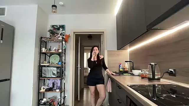 jainesummer online show from 02/05/26, 07:24