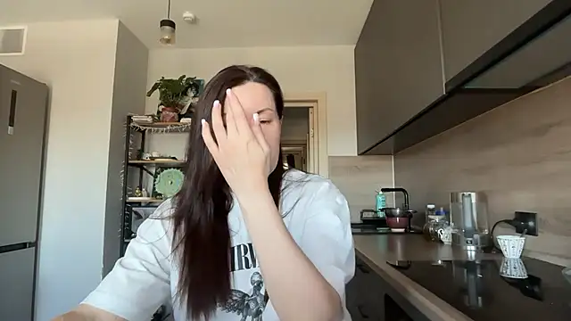 jainesummer online show from 04/20/26, 10:07