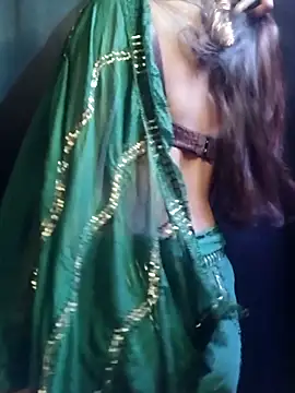 Snapshot of Esha_Babyy chatting on 09/20/25, 01:34 Esha Babyy online show from 09/20/25, 01:34