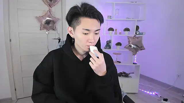 Miram Yu online show from 12/03/24, 05:09