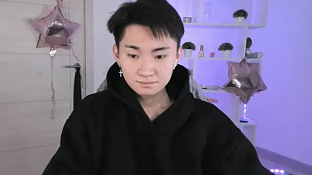 Miram Yu online show from 12/05/24, 02:44