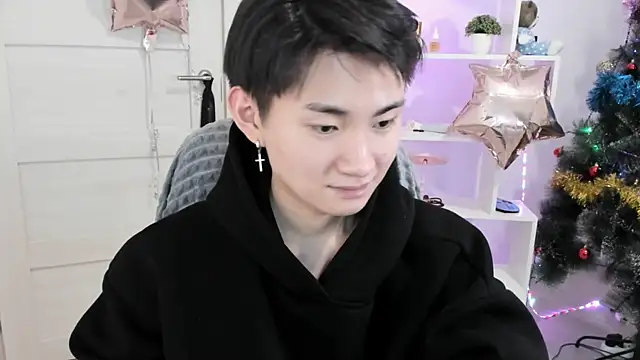 Miram Yu online show from 12/22/24, 03:22