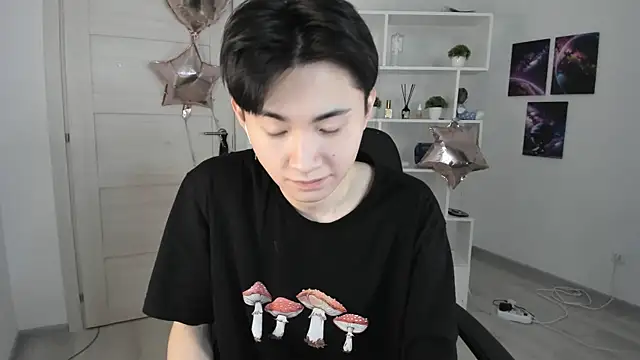 Miram Yu online show from 01/22/25, 04:44