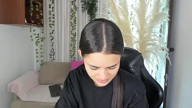 HannaRhodes online show from 04/01/26, 01:41