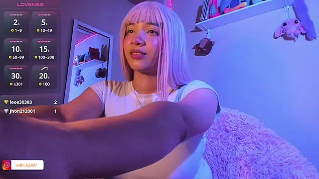 MadelineBenet online show from 01/17/25, 04:06