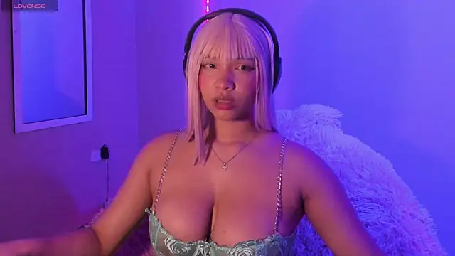 MadelineBenet online show from 01/21/25, 04:32