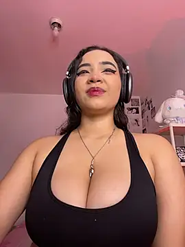 MadelineBenet online show from 07/02/26, 04:40