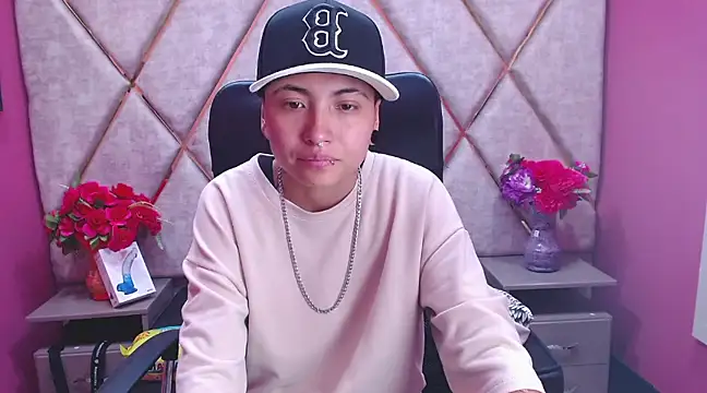 Snapshot of Im_Mathias chatting on 02/06/25, 03:06 Im Mathias online show from 02/06/25, 03:06