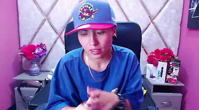 Snapshot of Im_Mathias chatting on 02/18/25, 01:54 Im Mathias online show from 02/18/25, 01:54