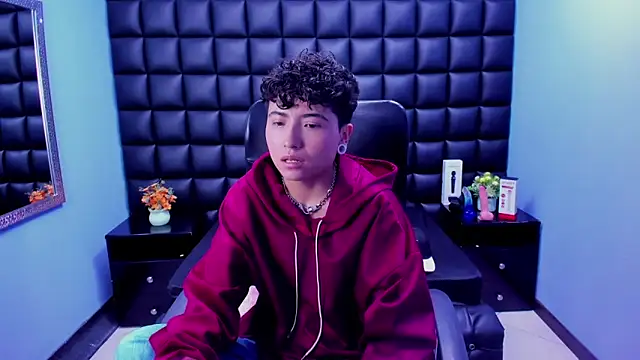 Snapshot of Im_Mathias chatting on 09/09/25, 08:08 Im Mathias online show from 09/09/25, 08:08