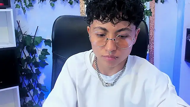 Im Mathias online show from 02/13/26, 02:07