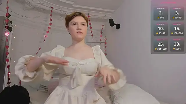 Snapshot of DreamyLuna chatting on 01/12/25, 03:17 DreamyLuna online show from 01/12/25, 03:17