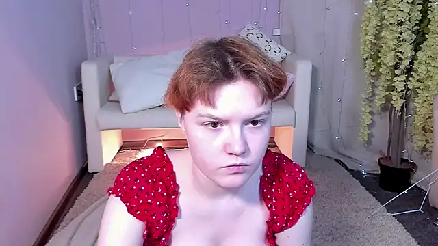 Snapshot of DreamyLuna chatting on 01/15/25, 05:58 DreamyLuna online show from 01/15/25, 05:58