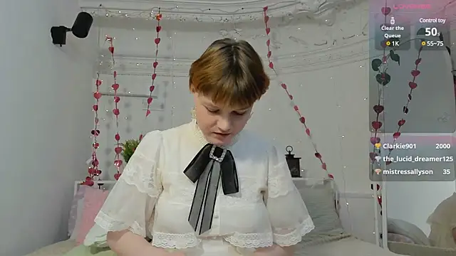 Snapshot of DreamyLuna chatting on 01/20/25, 03:15 DreamyLuna online show from 01/20/25, 03:15