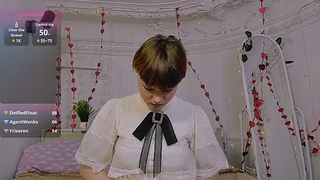 Snapshot of DreamyLuna chatting on 01/22/25, 03:20 DreamyLuna online show from 01/22/25, 03:20