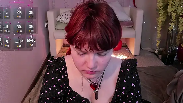 Snapshot of DreamyLuna chatting on 02/23/25, 08:55 DreamyLuna online show from 02/23/25, 08:55