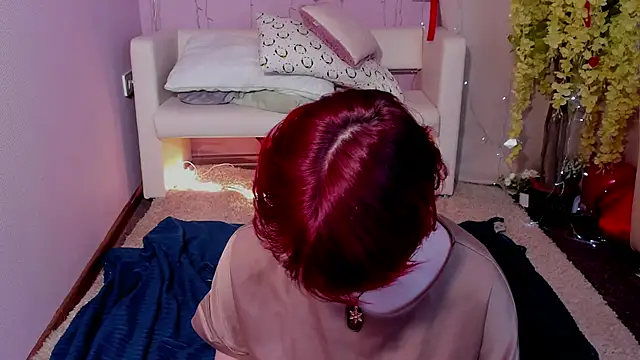 Snapshot of DreamyLuna chatting on 03/02/25, 08:40 DreamyLuna online show from 03/02/25, 08:40