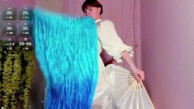 Snapshot of DreamyLuna chatting on 03/03/25, 12:26 DreamyLuna online show from 03/03/25, 12:26