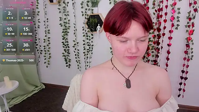 Snapshot of DreamyLuna chatting on 03/09/25, 12:10 DreamyLuna online show from 03/09/25, 12:10