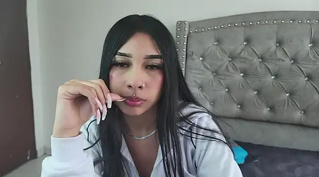 Nesuko kamado  online show from 03/08/25, 02:51