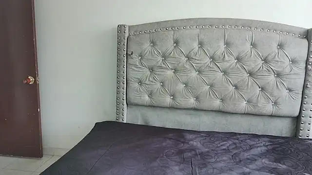 Nesuko kamado  online show from 12/16/25, 04:12