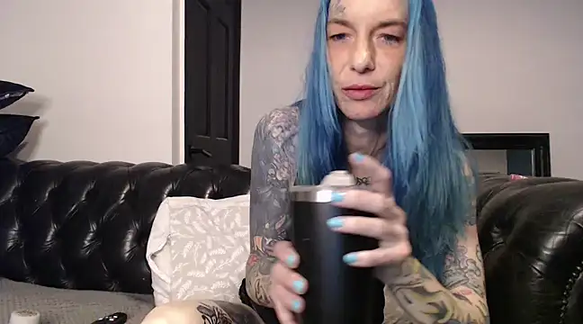 Snapshot of RavenryderUK chatting on 03/09/25, 09:57 RavenryderUK online show from 03/09/25, 09:57