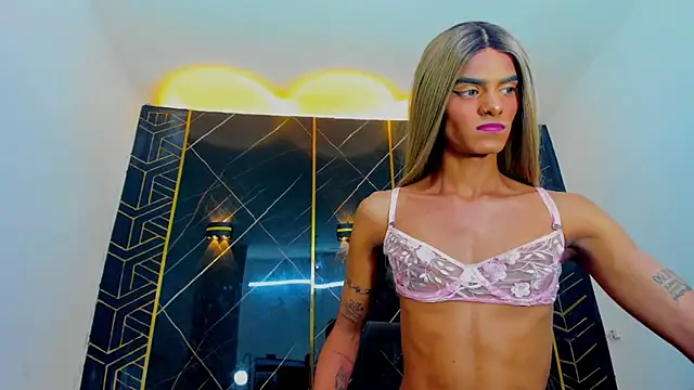 Snapshot of Isabella_stanford2 chatting on 01/06/25, 07:09 Isabella stanford2 online show from 01/06/25, 07:09