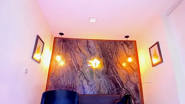 Snapshot of Isabella_stanford2 chatting on 02/09/25, 05:29 Isabella stanford2 online show from 02/09/25, 05:29