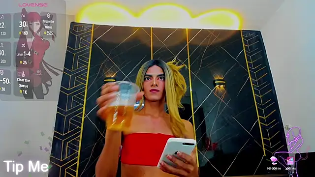 Snapshot of Isabella_stanford2 chatting on 02/22/25, 12:49 Isabella stanford2 online show from 02/22/25, 12:49