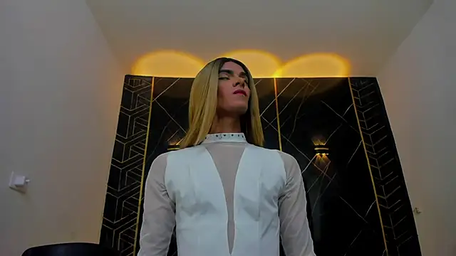 Snapshot of Isabella_stanford2 chatting on 03/09/25, 04:27 Isabella stanford2 online show from 03/09/25, 04:27