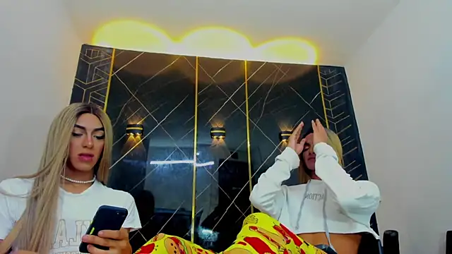 Snapshot of Isabella_stanford2 chatting on 03/11/25, 07:26 Isabella stanford2 online show from 03/11/25, 07:26