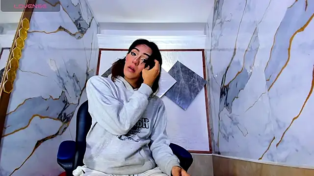 Snapshot of Isabella_stanford2 chatting on 10/13/25, 12:38 Isabella stanford2 online show from 10/13/25, 12:38